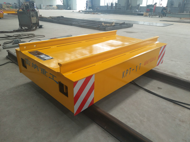 Cable Reel Powered Warehouse Flat machin sou Rail ak kontwòl remote
