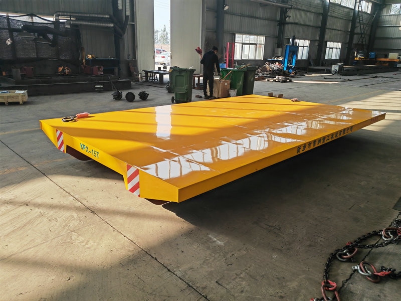 15 tòn materyèl elektrik transpò kouto
